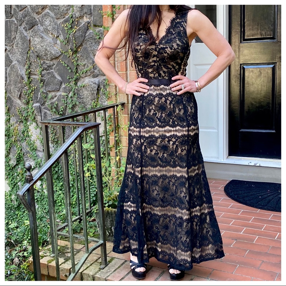 #12 LAST ONE Fabulous black lace maxi dress - Picture 6 of 8